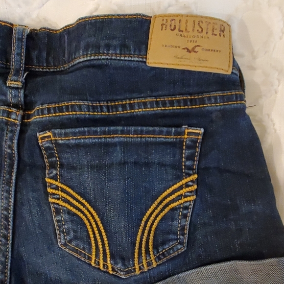 HOLLISTER STRECH  SHORTS 0 - Picture 5 of 5
